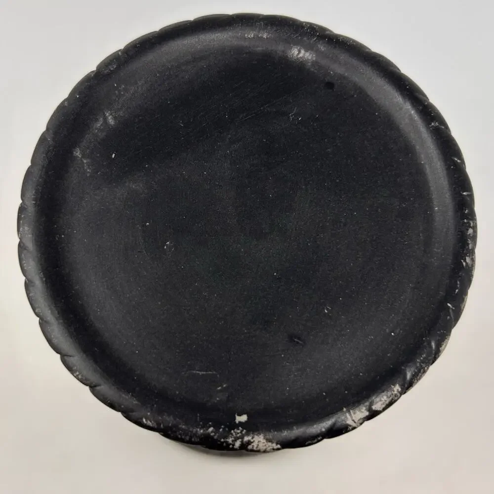 Nutmeg Small Candleholder‎ with Black Designs 13